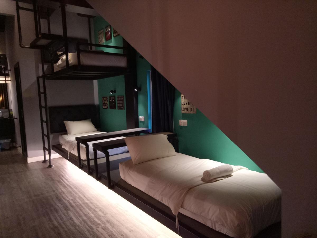 Tube Hotel Klebang Melaka Exteriér fotografie